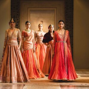 india-e-commerce-voguebus-tarun-tahiliani-sep-20-story-inline-1